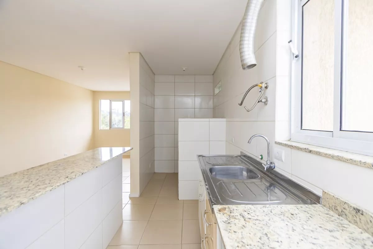 Sobrado em condominio com 103m² em Piraquara