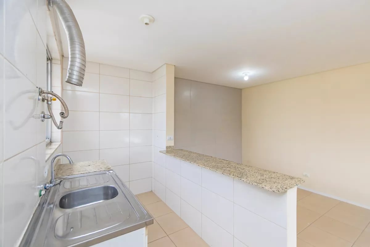 Sobrado em condominio com 103m² em Piraquara