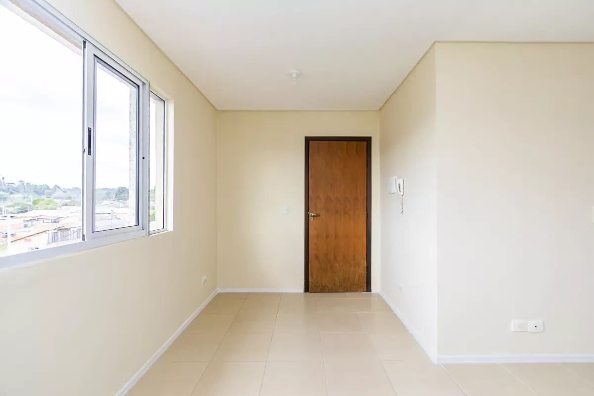 Sobrado em condominio com 103m² em Piraquara