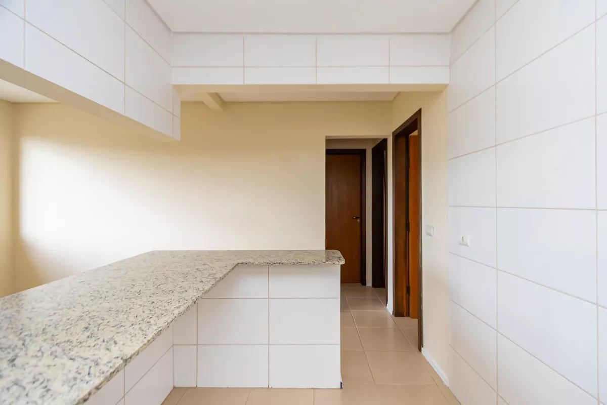 Sobrado em condominio com 105m² em Piraquara