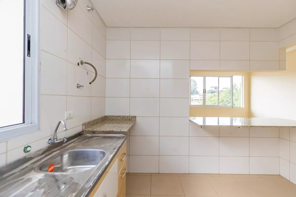 Sobrado em condominio com 105m² em Piraquara