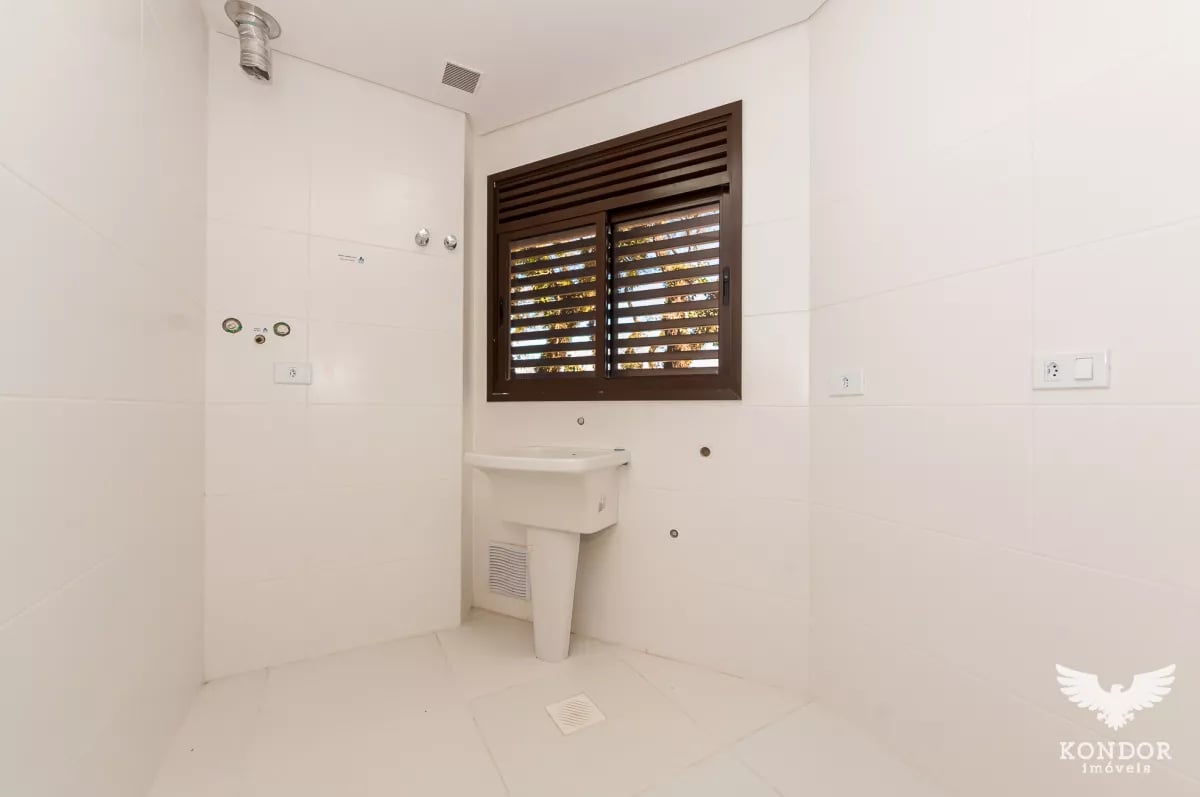 Apartamento no PORTÃO com 101,58 m²
