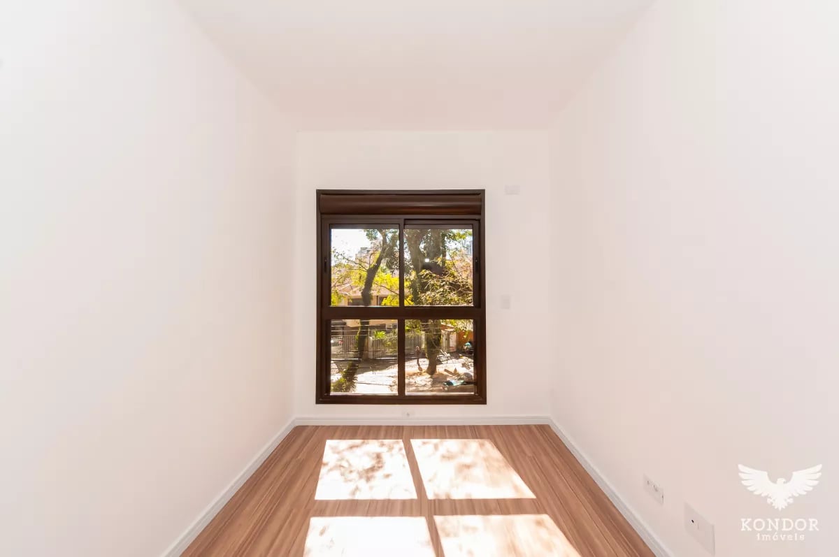 Apartamento no PORTÃO com 101,58 m²