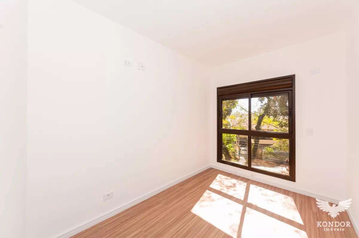 Apartamento no PORTÃO com 101,58 m²