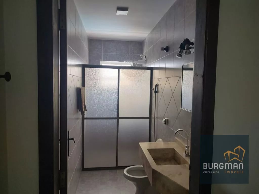 Sobrado com 3 dormitórios à venda, 105 m² por R$ 599.000,00 - Shangrila - Pontal do Paraná/PR