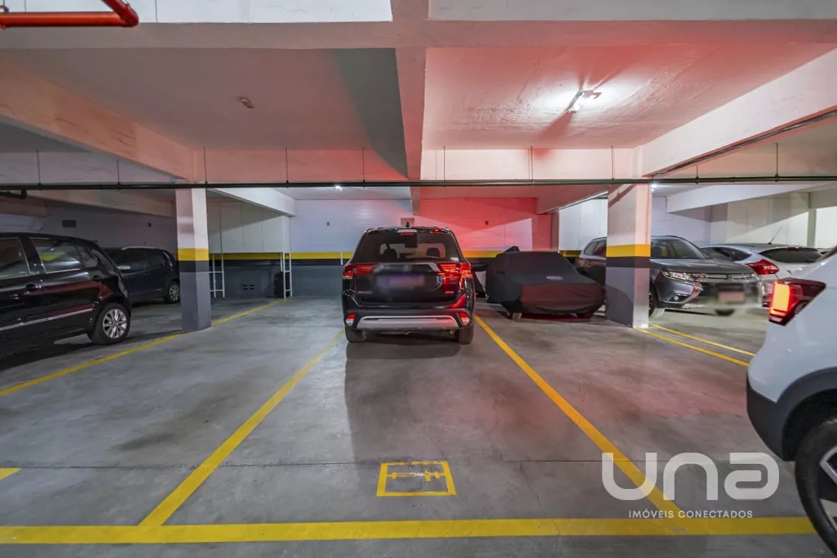 Apartamento à venda com 3 Suítes no Hugo Lange