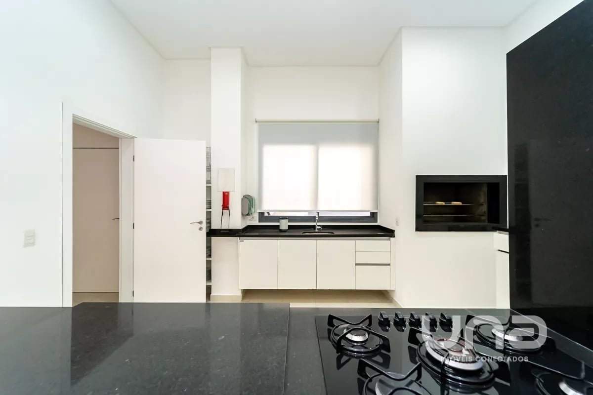 Apartamento à venda com 3 Suítes no Hugo Lange