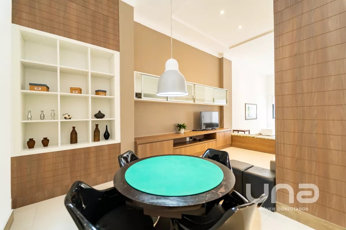 Apartamento à venda com 3 Suítes no Hugo Lange