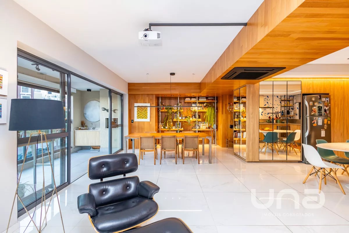 Apartamento à venda com 3 Suítes no Hugo Lange