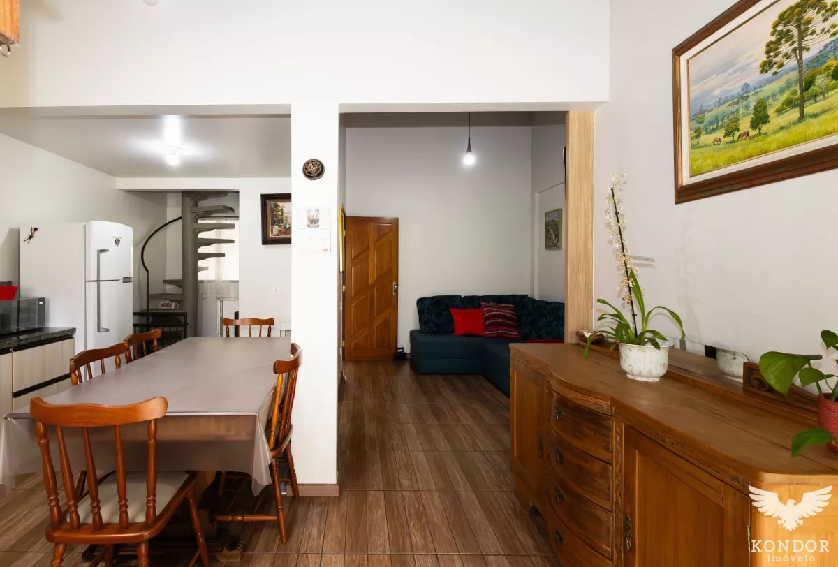 Sobrado no SÃO BRAZ com 226,07m²