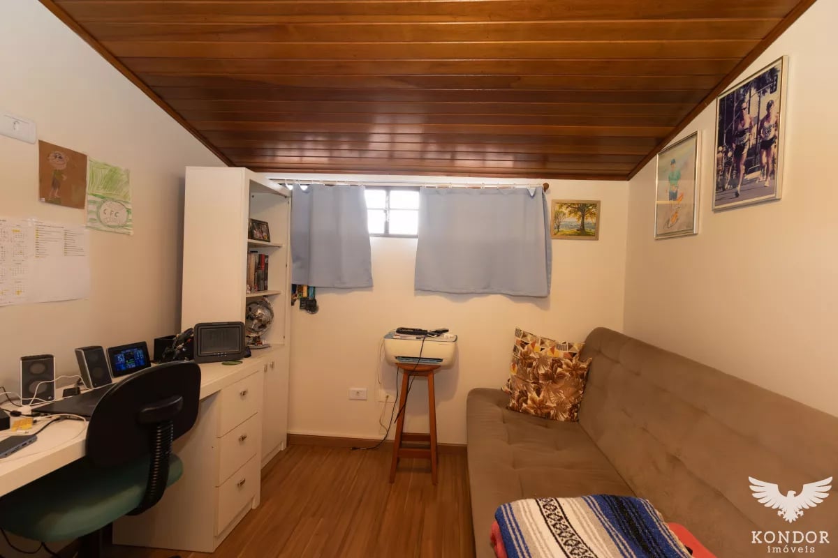 Sobrado no SÃO BRAZ com 226,07m²
