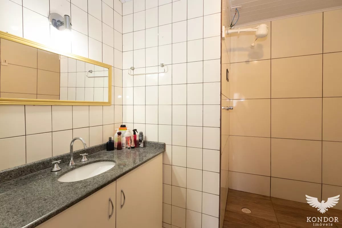 Sobrado no SÃO BRAZ com 226,07m²