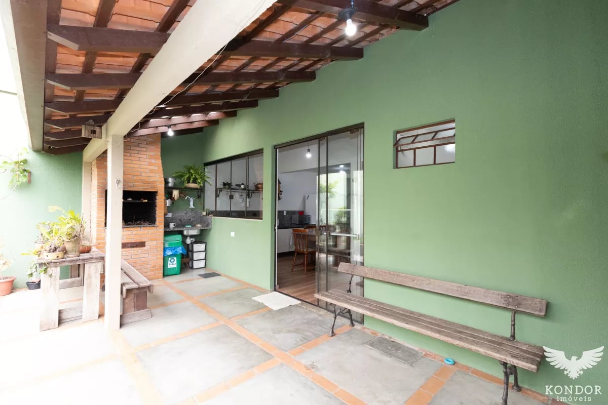 Sobrado no SÃO BRAZ com 226,07m²