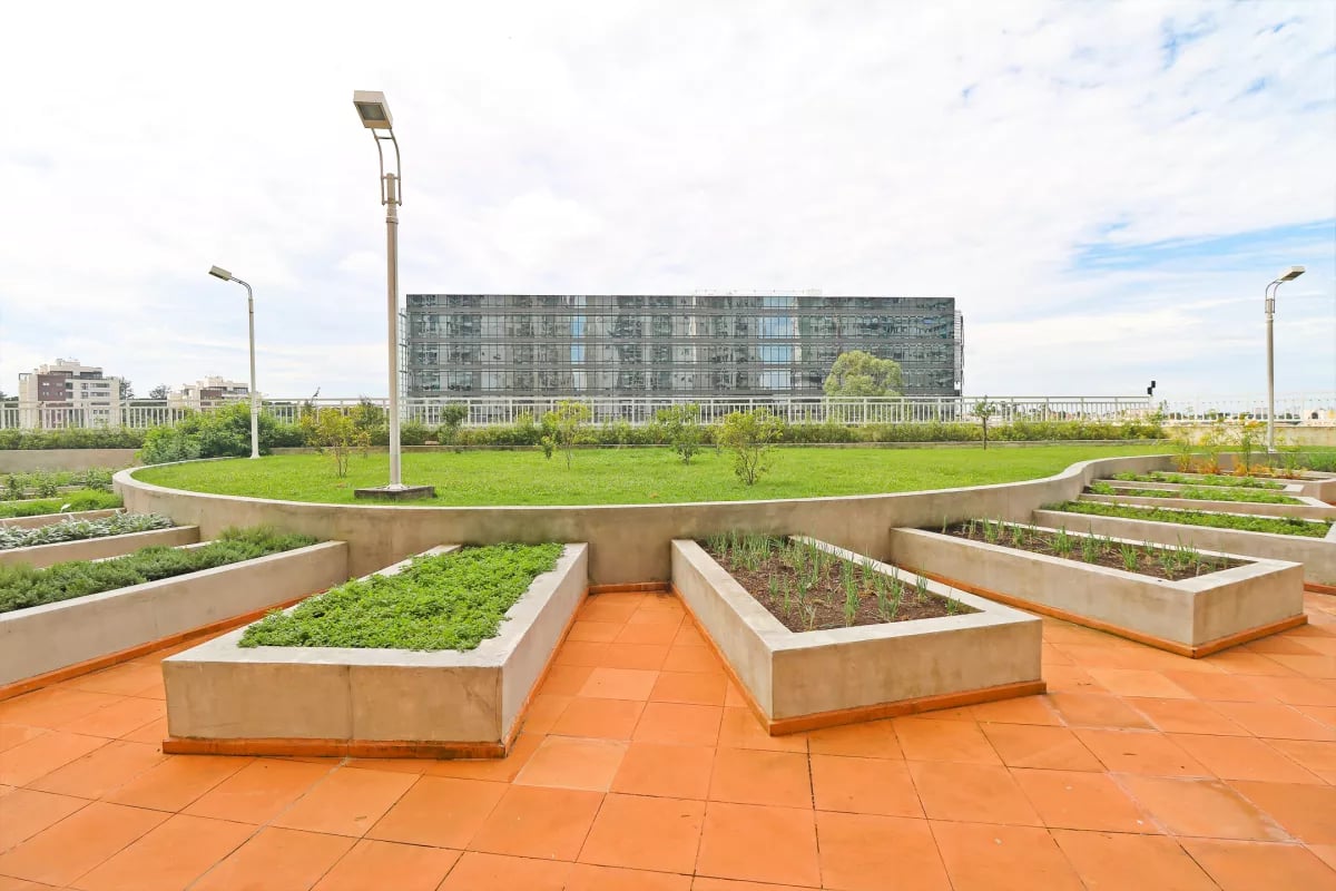 Apartamento 113m² com 2 dormitórios - Botânica/ Cristo Rei - Curitiba/PR