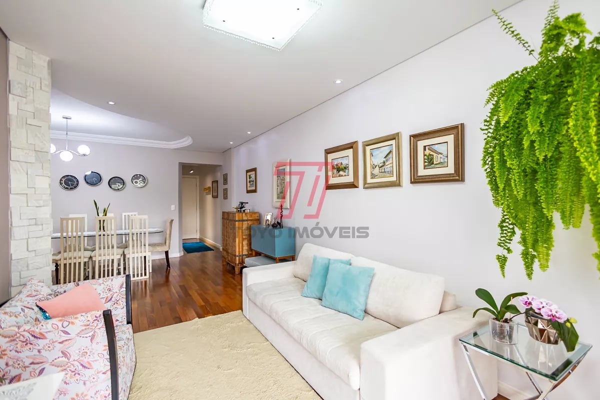 Apartamento com 2 dormitórios (3º reversível) à venda com 140,56m² no Ed. Res. Ibéria, bairro Mercês