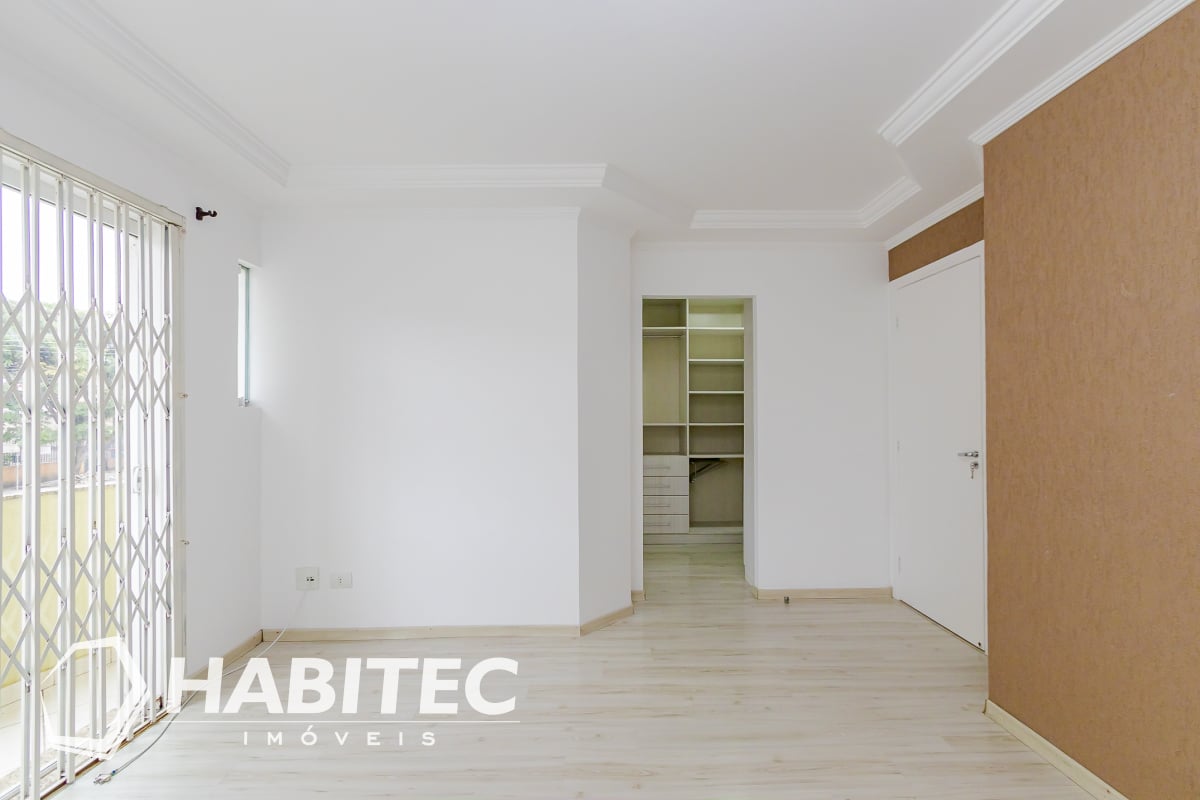 Sobrado com 03 quartos no Uberaba - 2354 - HABITEC