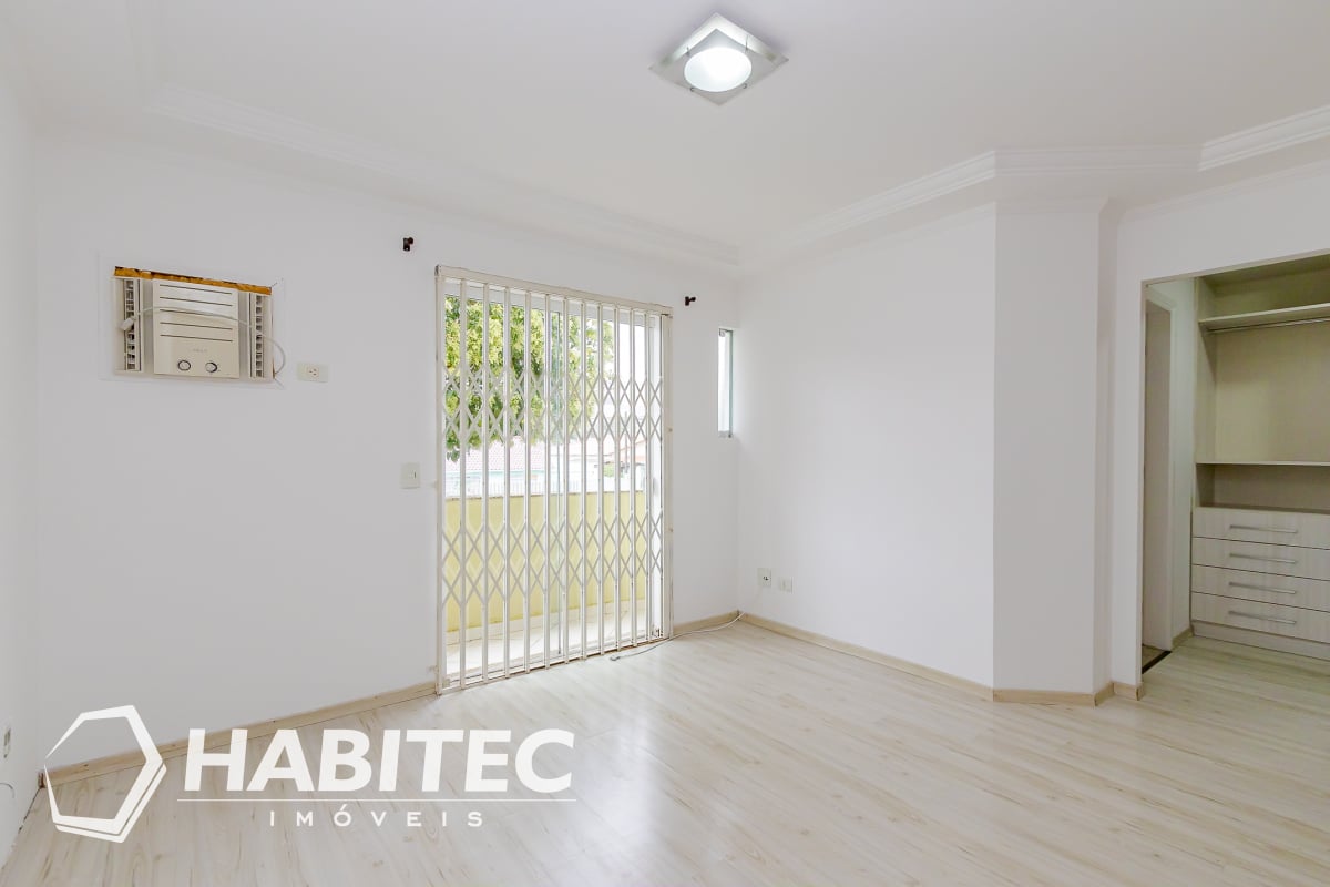 Sobrado com 03 quartos no Uberaba - 2354 - HABITEC