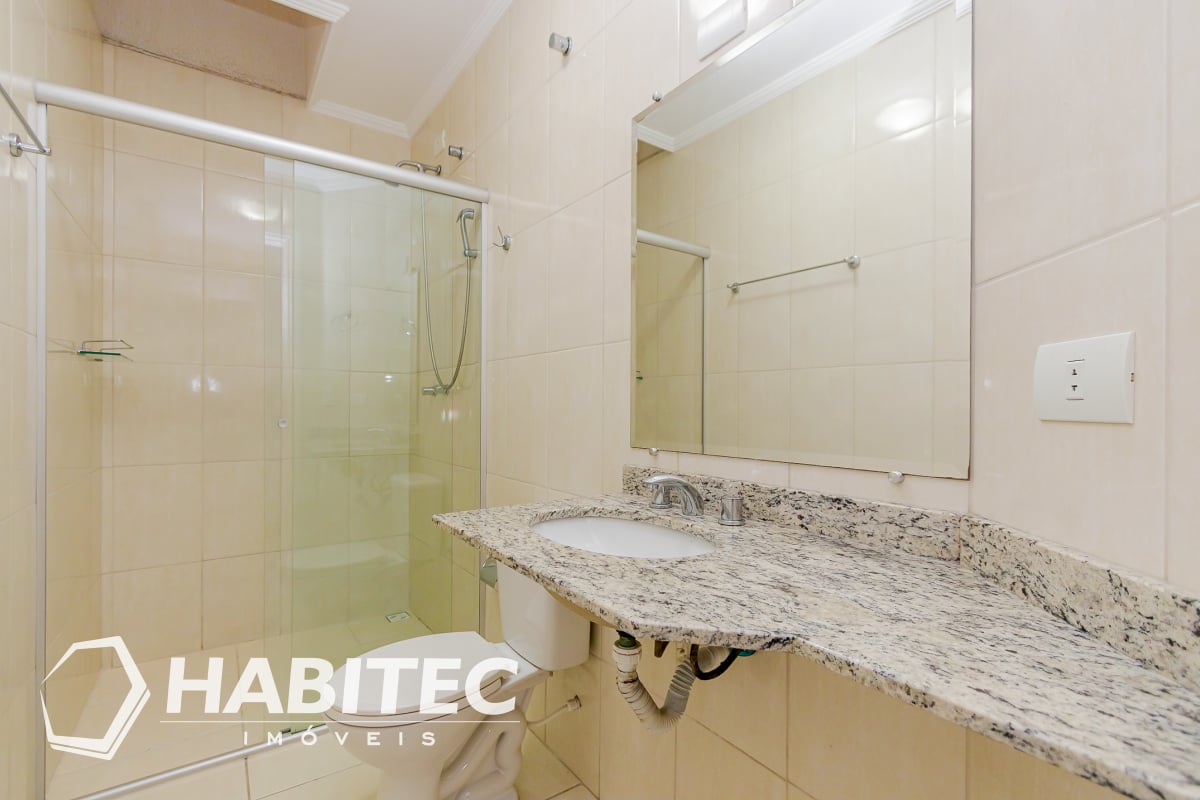 Sobrado com 03 quartos no Uberaba - 2354 - HABITEC