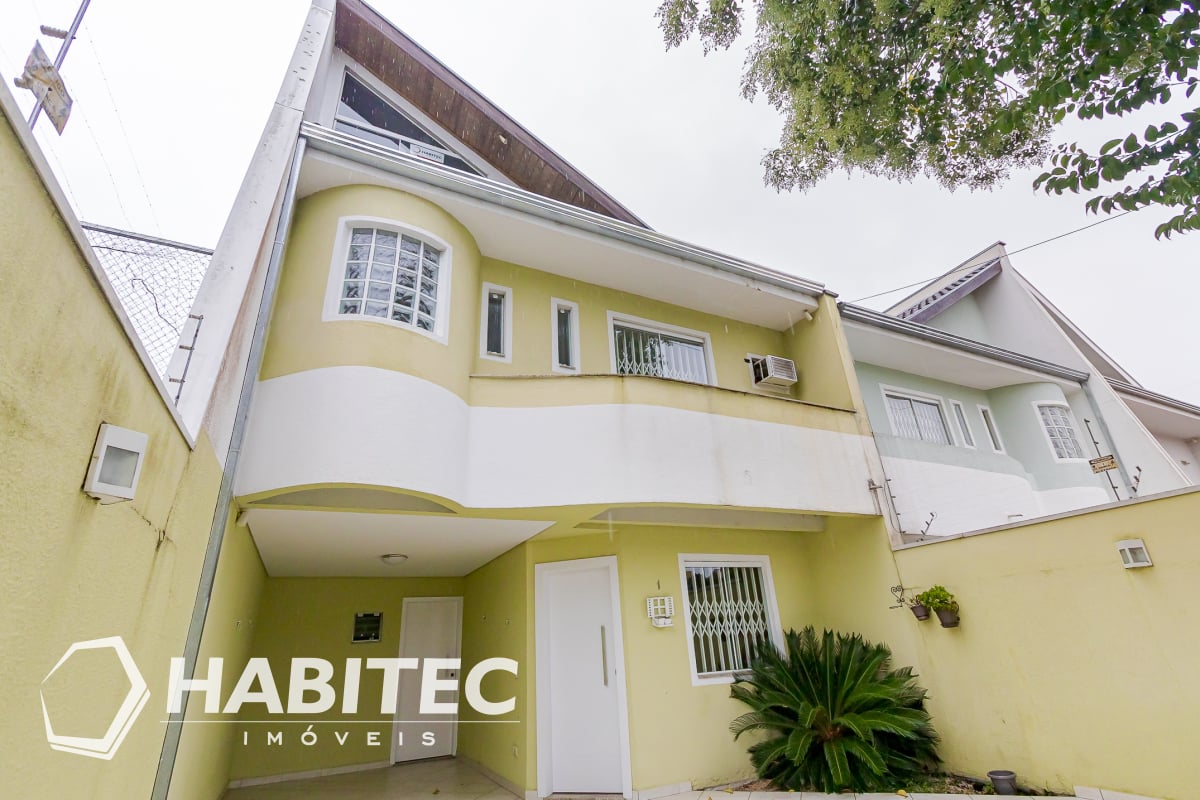 Sobrado com 03 quartos no Uberaba - 2354 - HABITEC