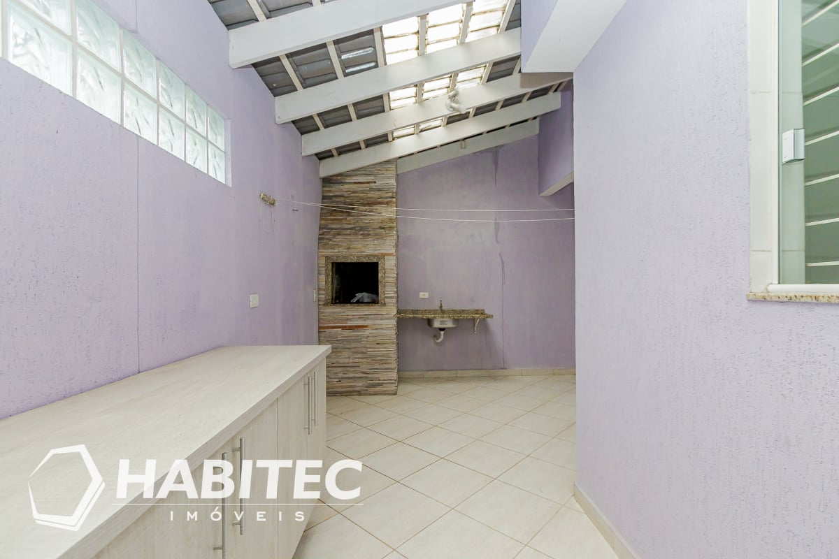 Sobrado com 03 quartos no Uberaba - 2354 - HABITEC