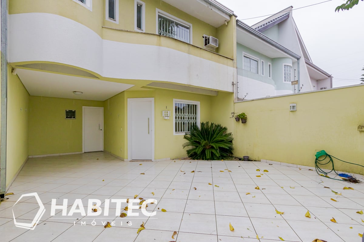 Sobrado com 03 quartos no Uberaba - 2354 - HABITEC