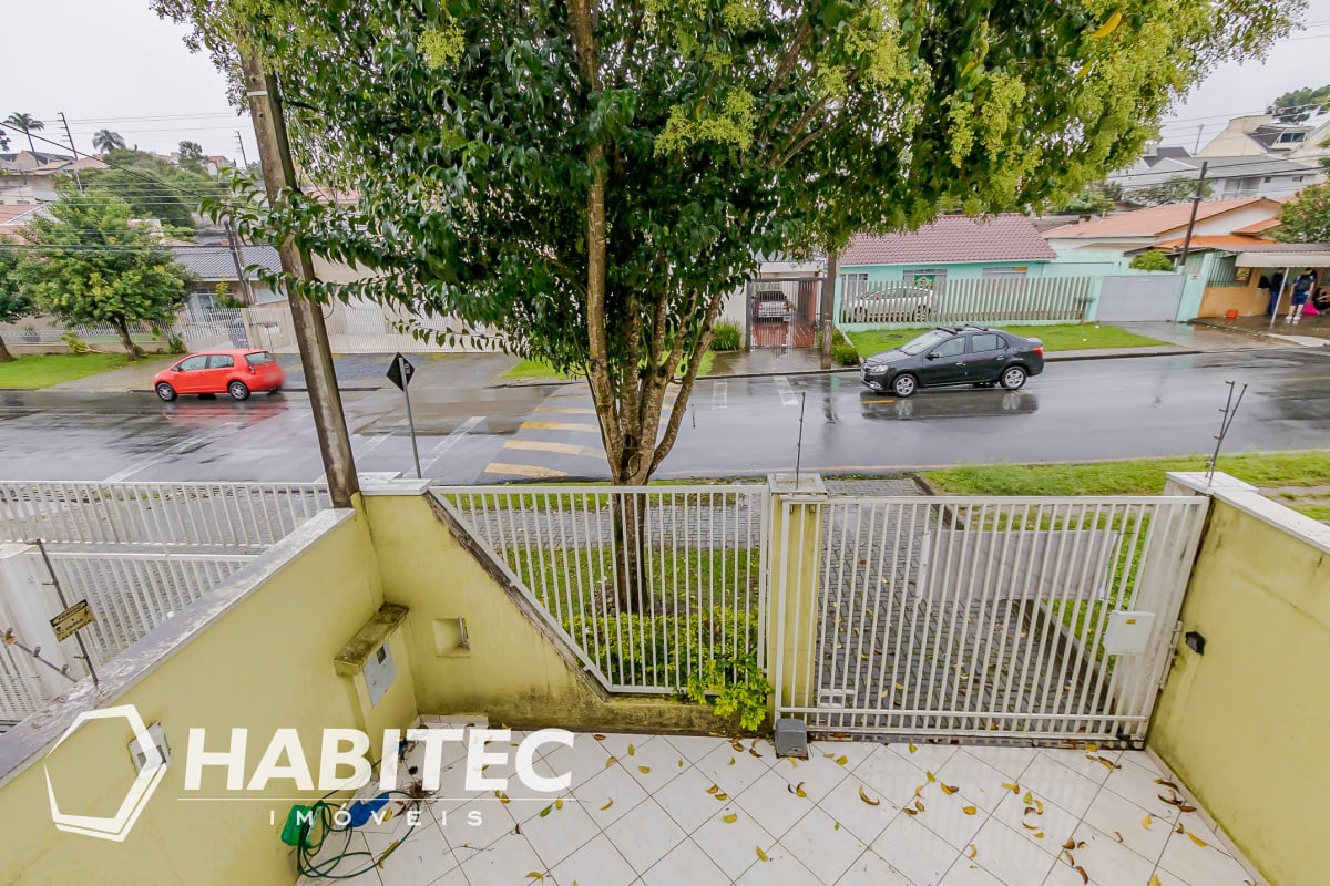 Sobrado com 03 quartos no Uberaba - 2354 - HABITEC