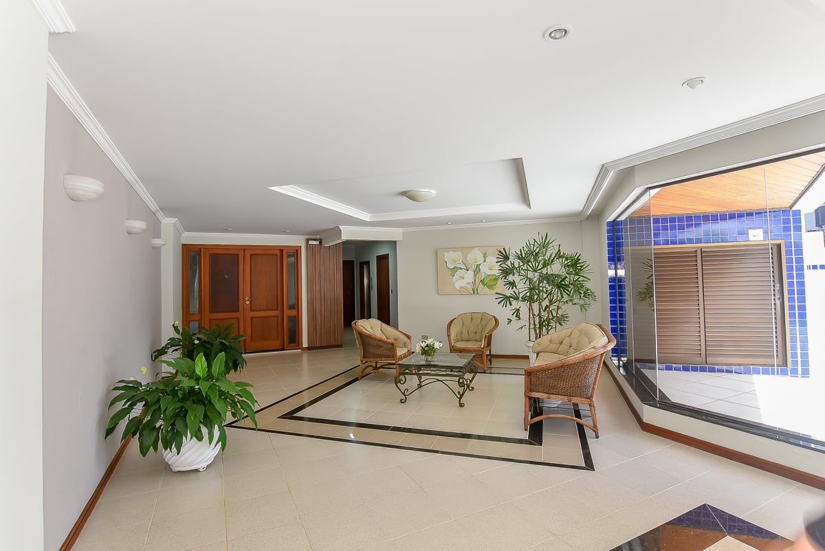 APARTAMENTO 3 DORMITÓRIOS-3 VAGAS GARAGEM-ÁGUA VERDE