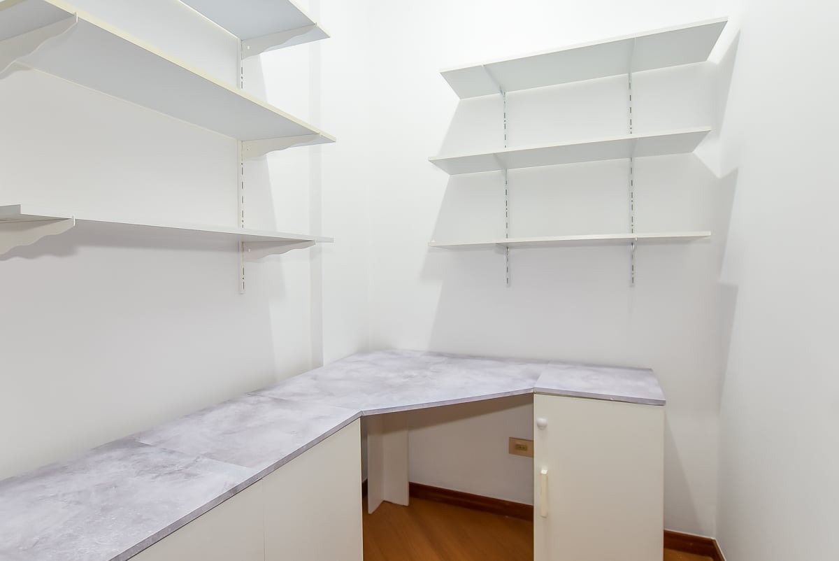 APARTAMENTO 3 DORMITÓRIOS-3 VAGAS GARAGEM-ÁGUA VERDE
