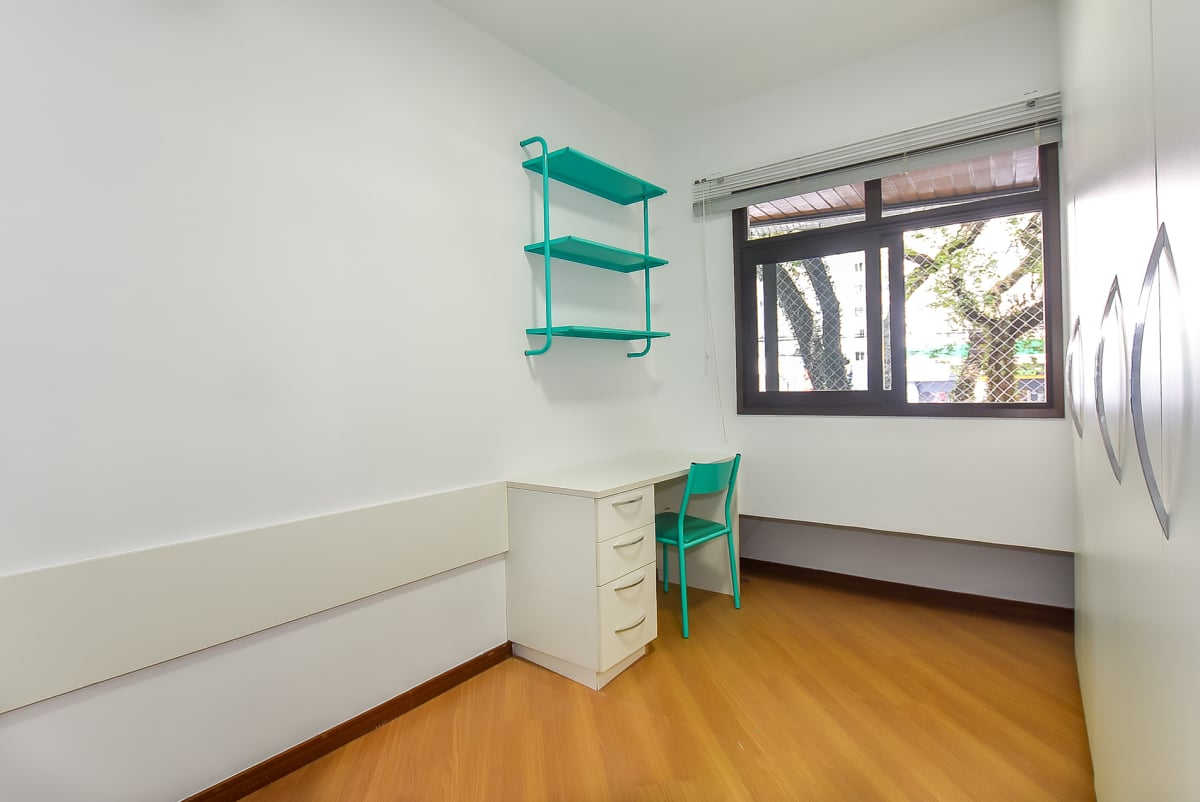APARTAMENTO 3 DORMITÓRIOS-3 VAGAS GARAGEM-ÁGUA VERDE