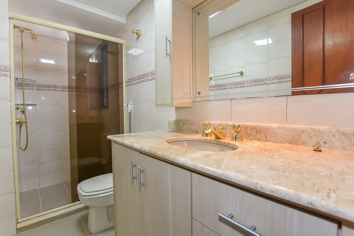 APARTAMENTO 3 DORMITÓRIOS-3 VAGAS GARAGEM-ÁGUA VERDE