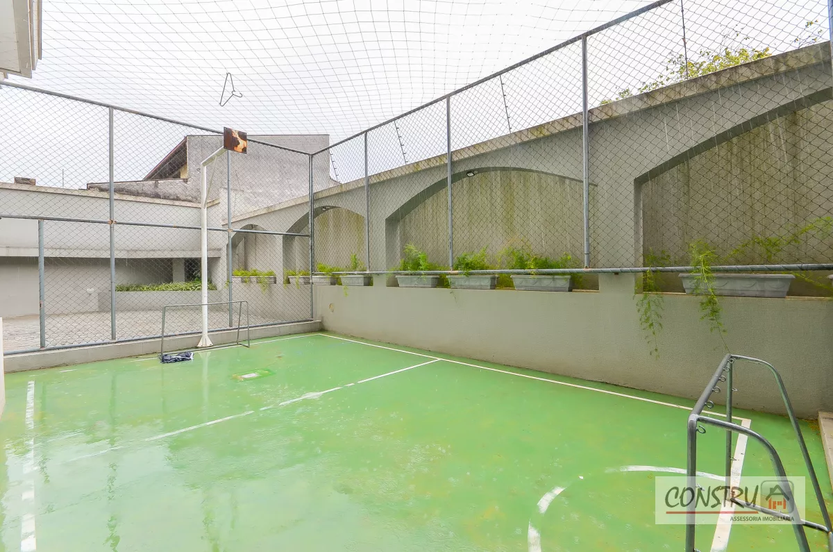 Apartamento no Ahú de 188 m² com 2 suítes
